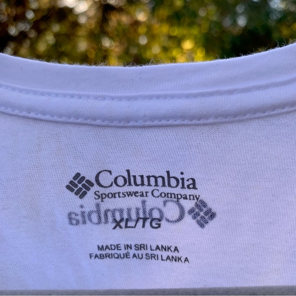 Columbia Sportswear Van Life ๐ Sleeveless Tank in Sunset Bluff Mesa ๐ถ๐ดโโ๏ธ๐ฃ NWOT - Picture 16 of 16